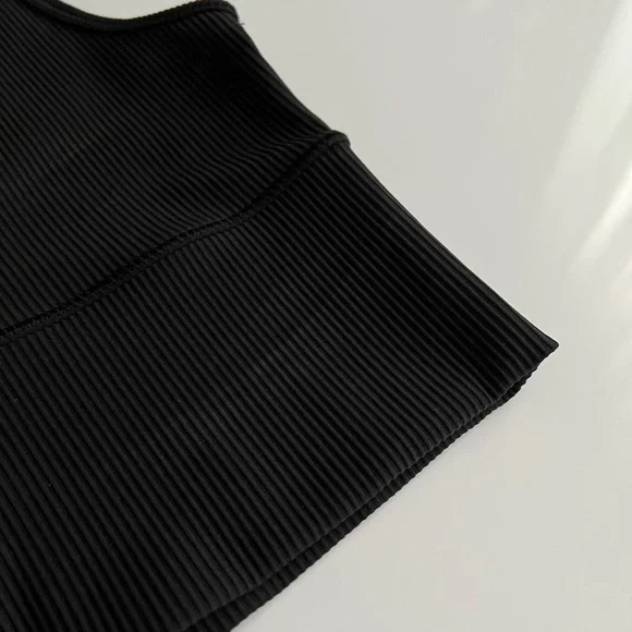 NWT Lululemon ribbed power pivot tank, black, size 4 - Picture 5 of 5